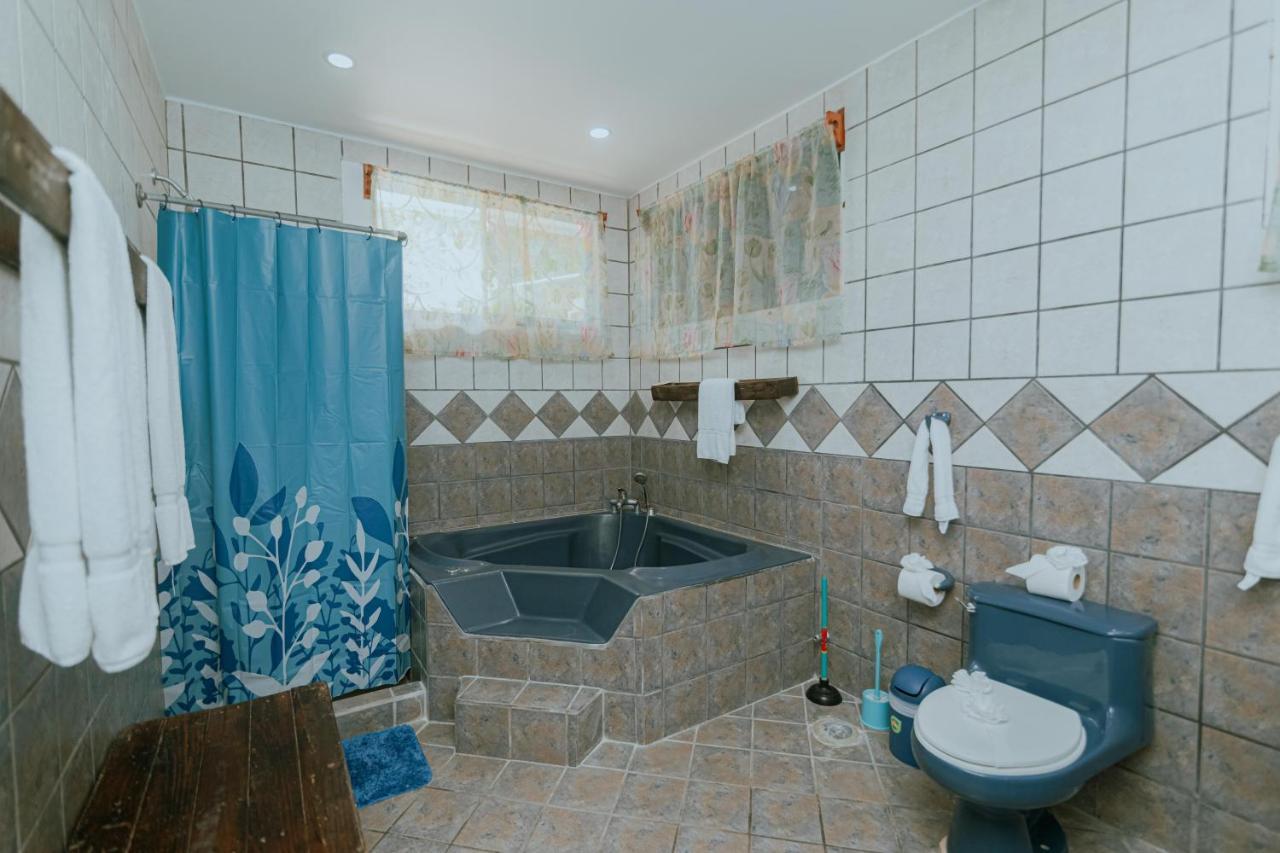 Oasis Diverse Adult Retreat Quepos Bagian luar foto