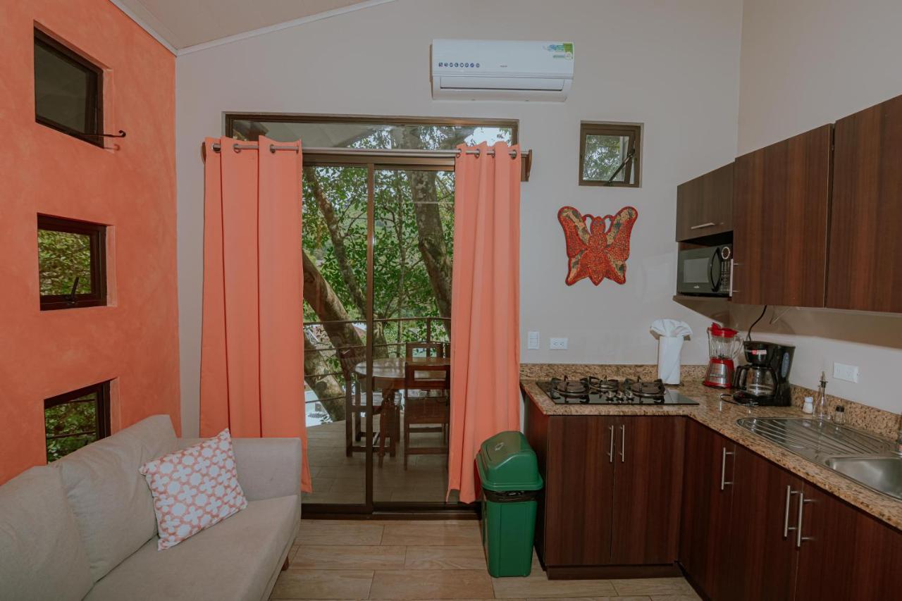 Oasis Diverse Adult Retreat Quepos Bagian luar foto