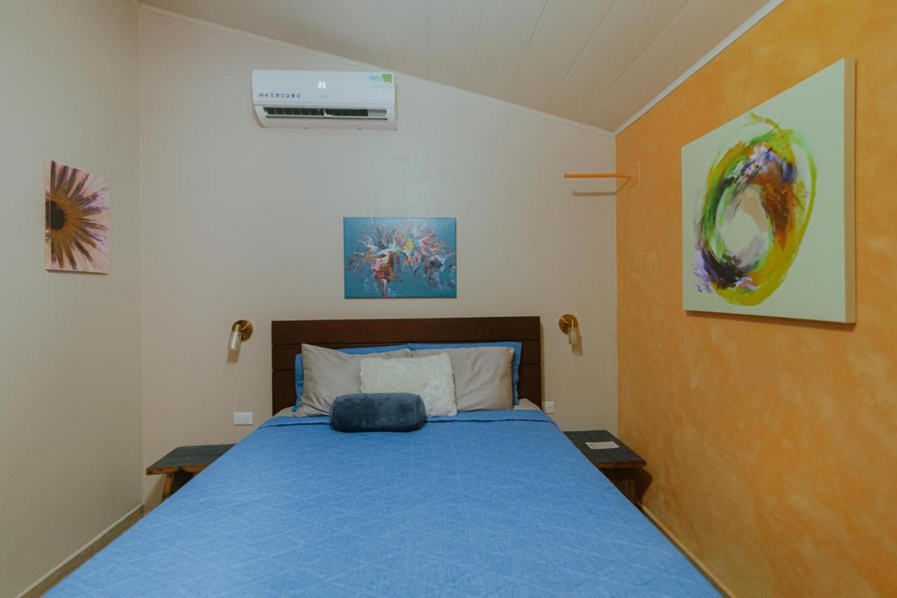 Oasis Diverse Adult Retreat Quepos Bagian luar foto