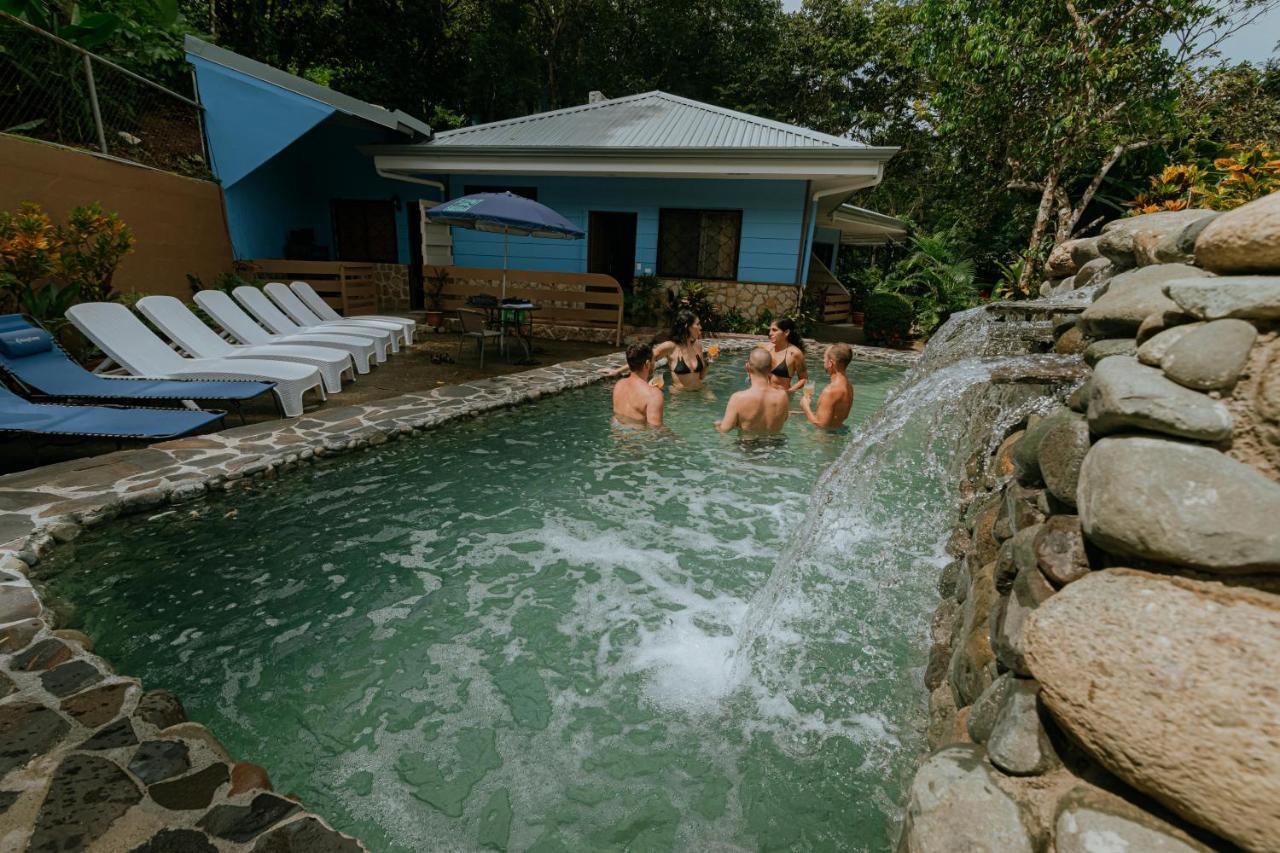 Oasis Diverse Adult Retreat Quepos Bagian luar foto