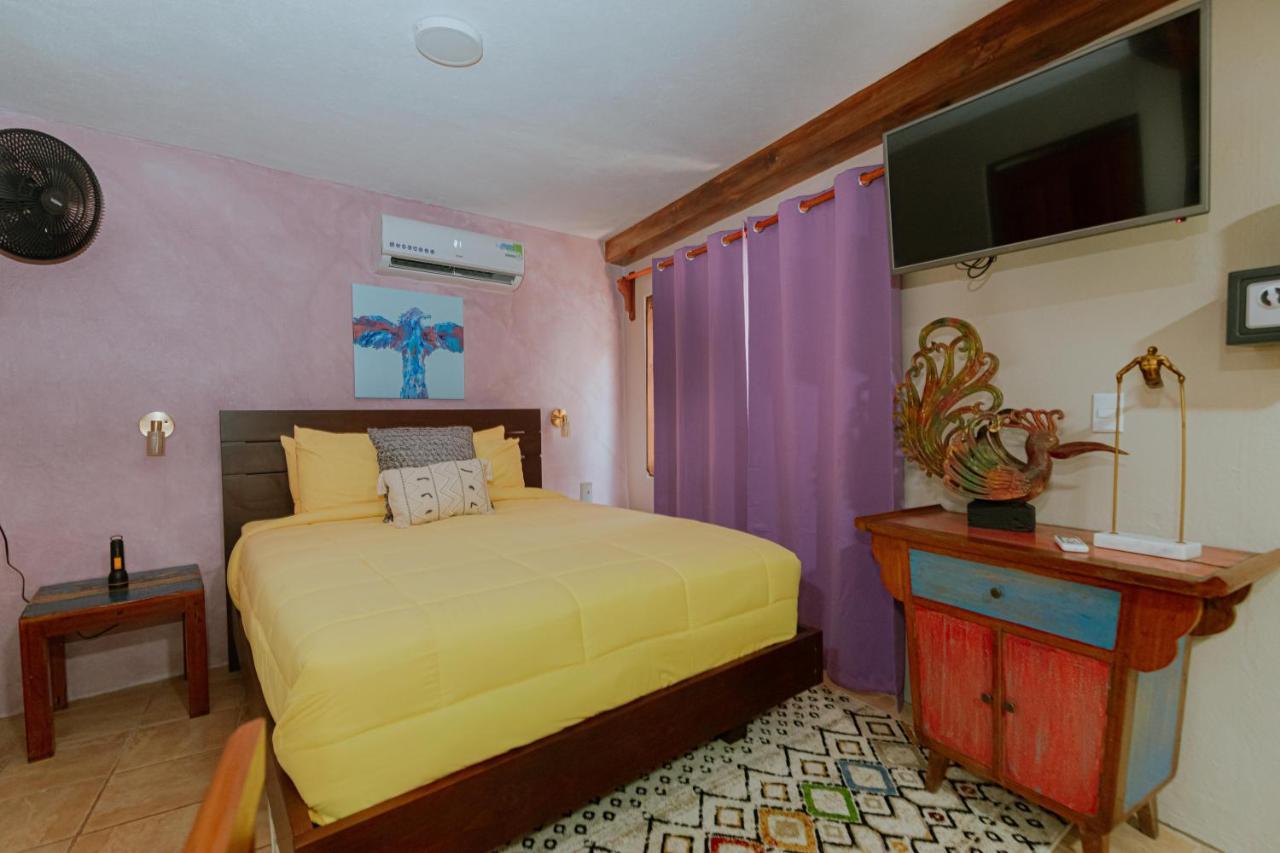 Oasis Diverse Adult Retreat Quepos Bagian luar foto