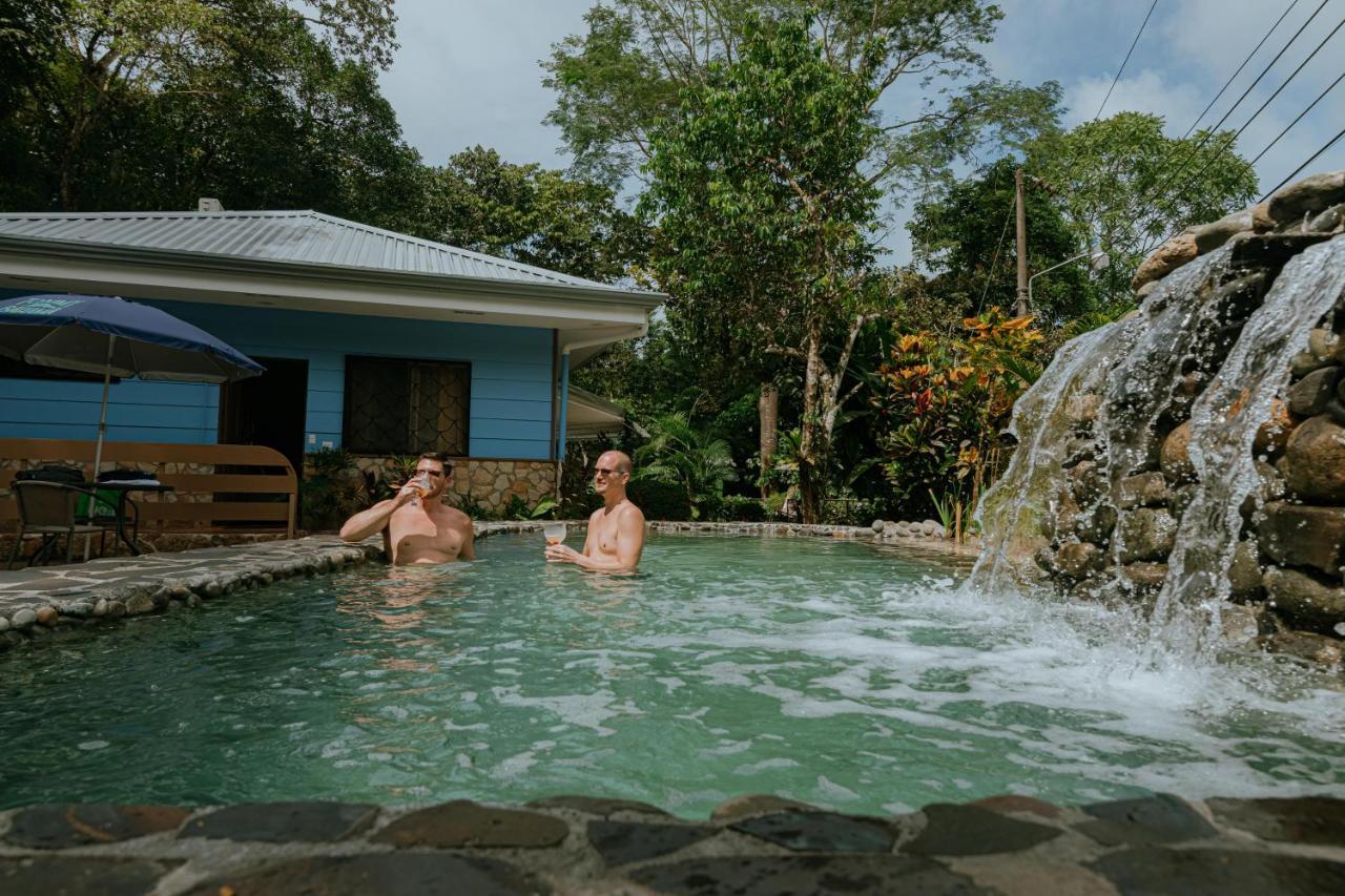 Oasis Diverse Adult Retreat Quepos Bagian luar foto