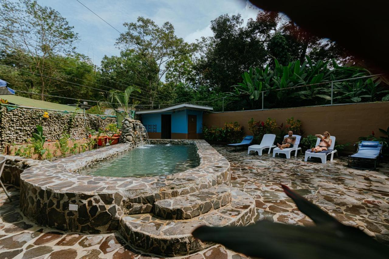 Oasis Diverse Adult Retreat Quepos Bagian luar foto